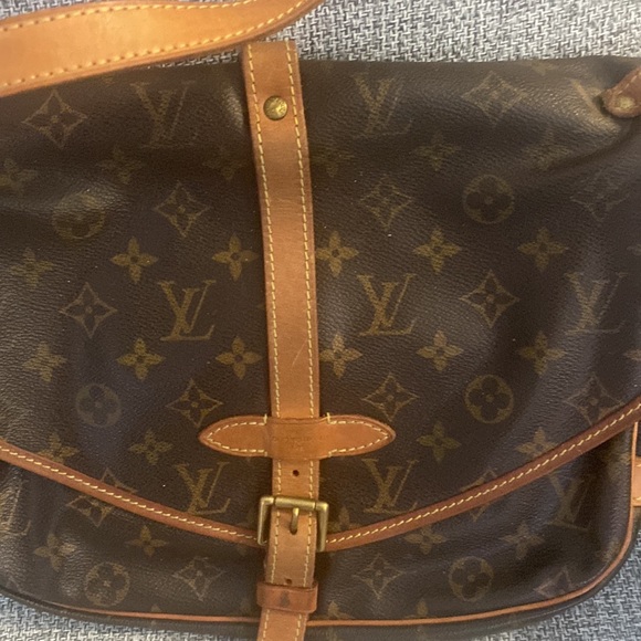 Louis Vuitton vintage purse - Picture 2 of 5